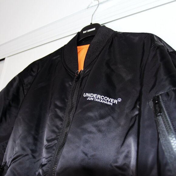 BNWT AW20 UNDERCOVER FALLEN MAN REVERSIBLE BOMBER JACKET 1 - Picture 4 of 15